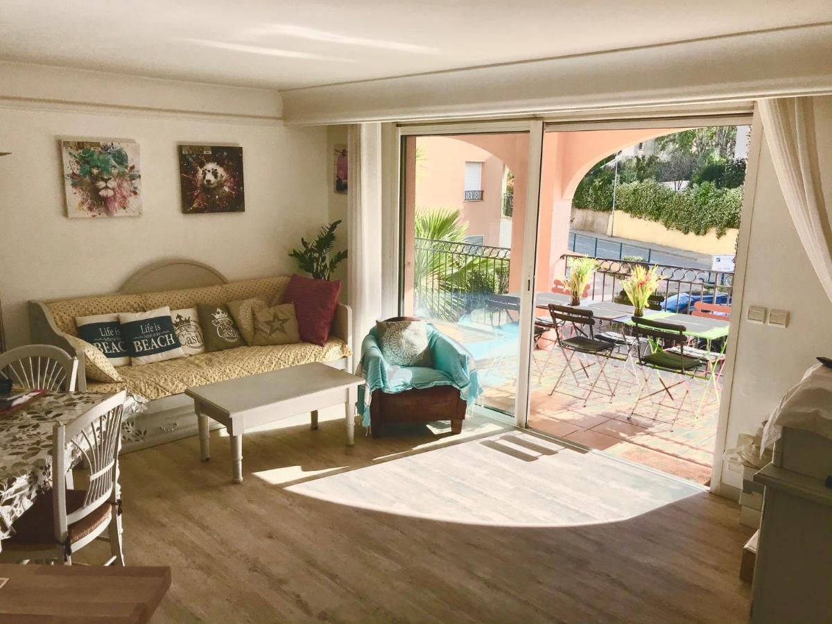 Residence 4 Etoiles Port Marine Sainte-Maxime Eksteriør bilde